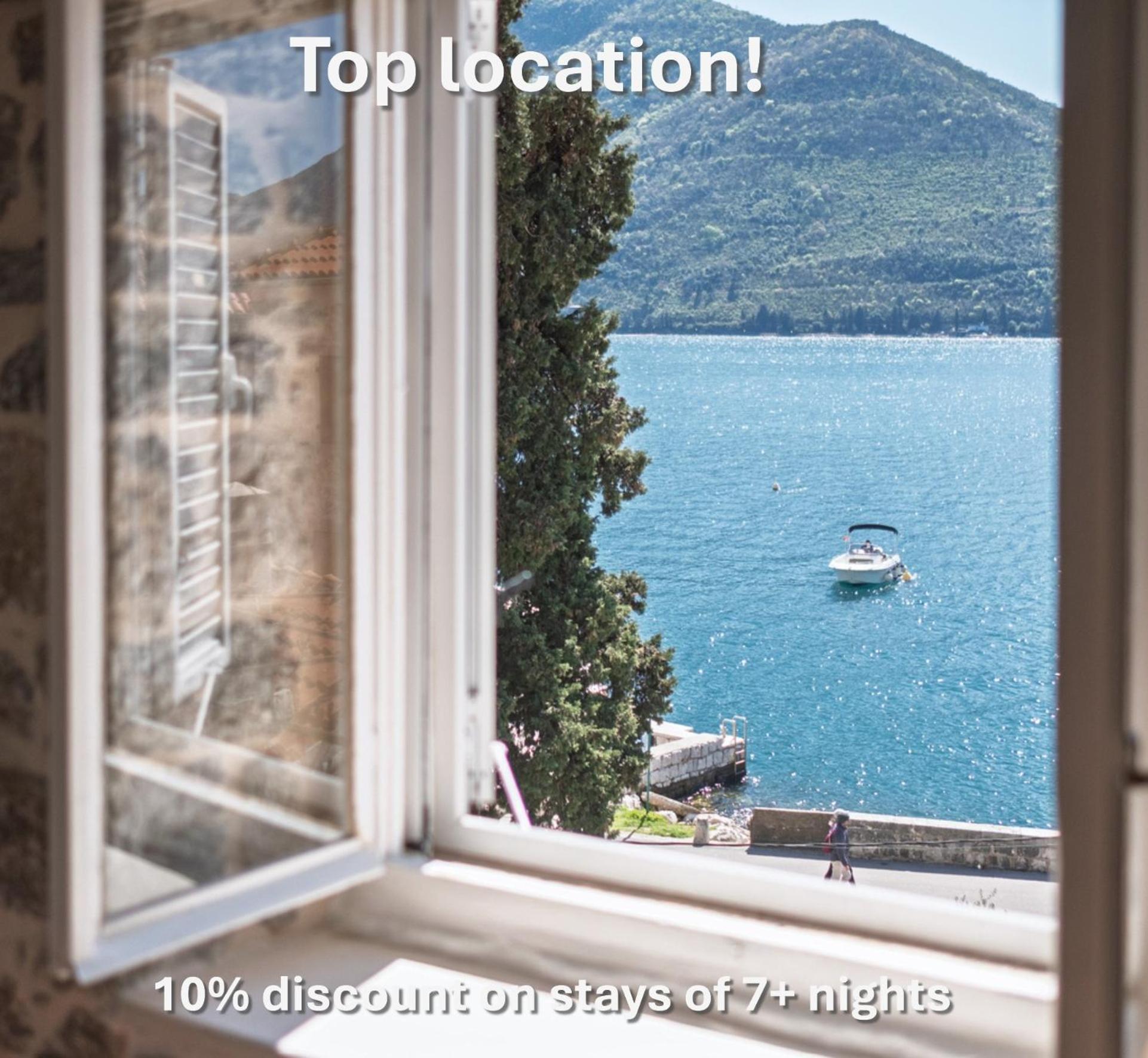 Bluemarine Rooms & Apartments Perast Esterno foto