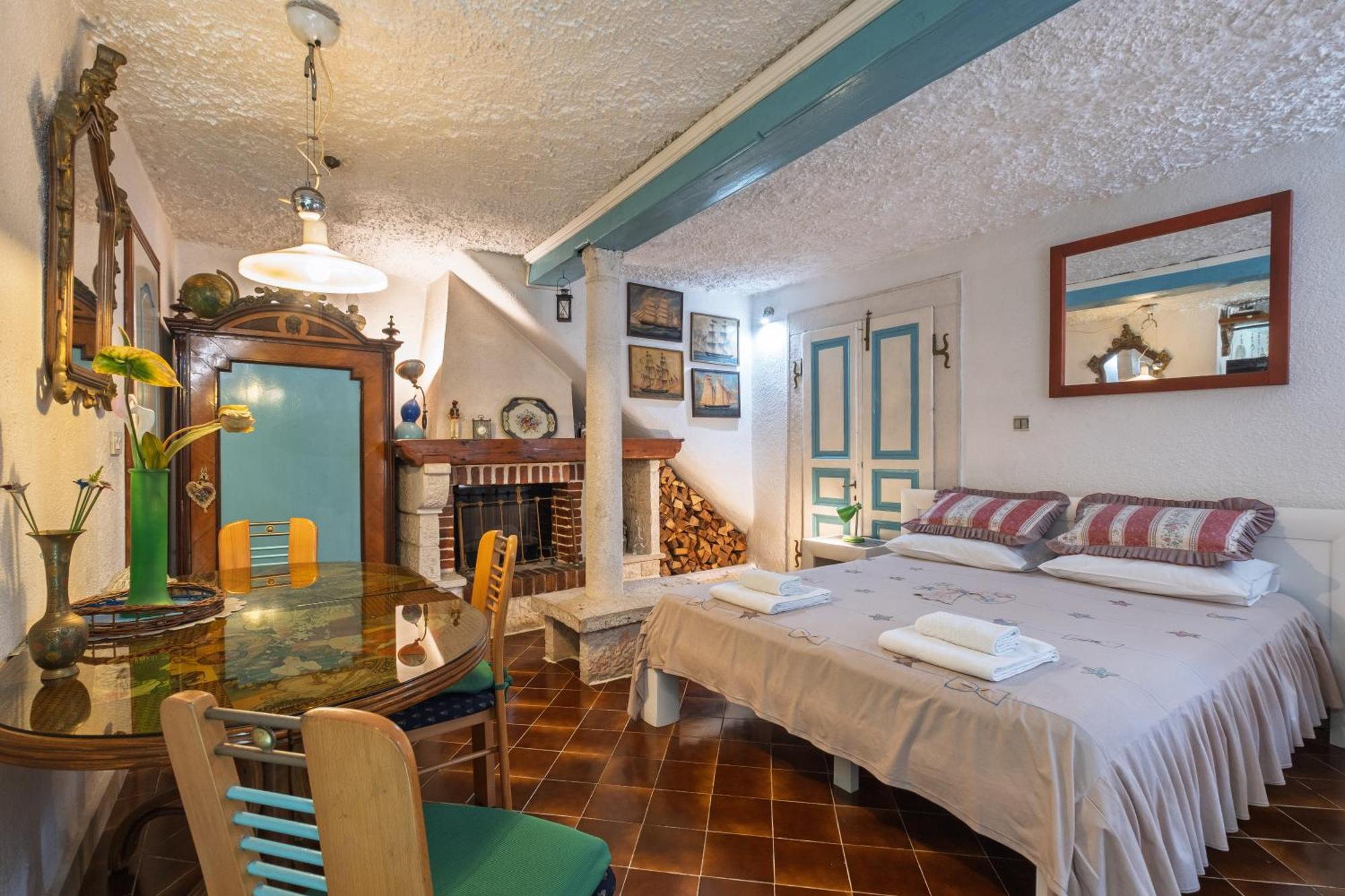 Bluemarine Rooms & Apartments Perast Esterno foto