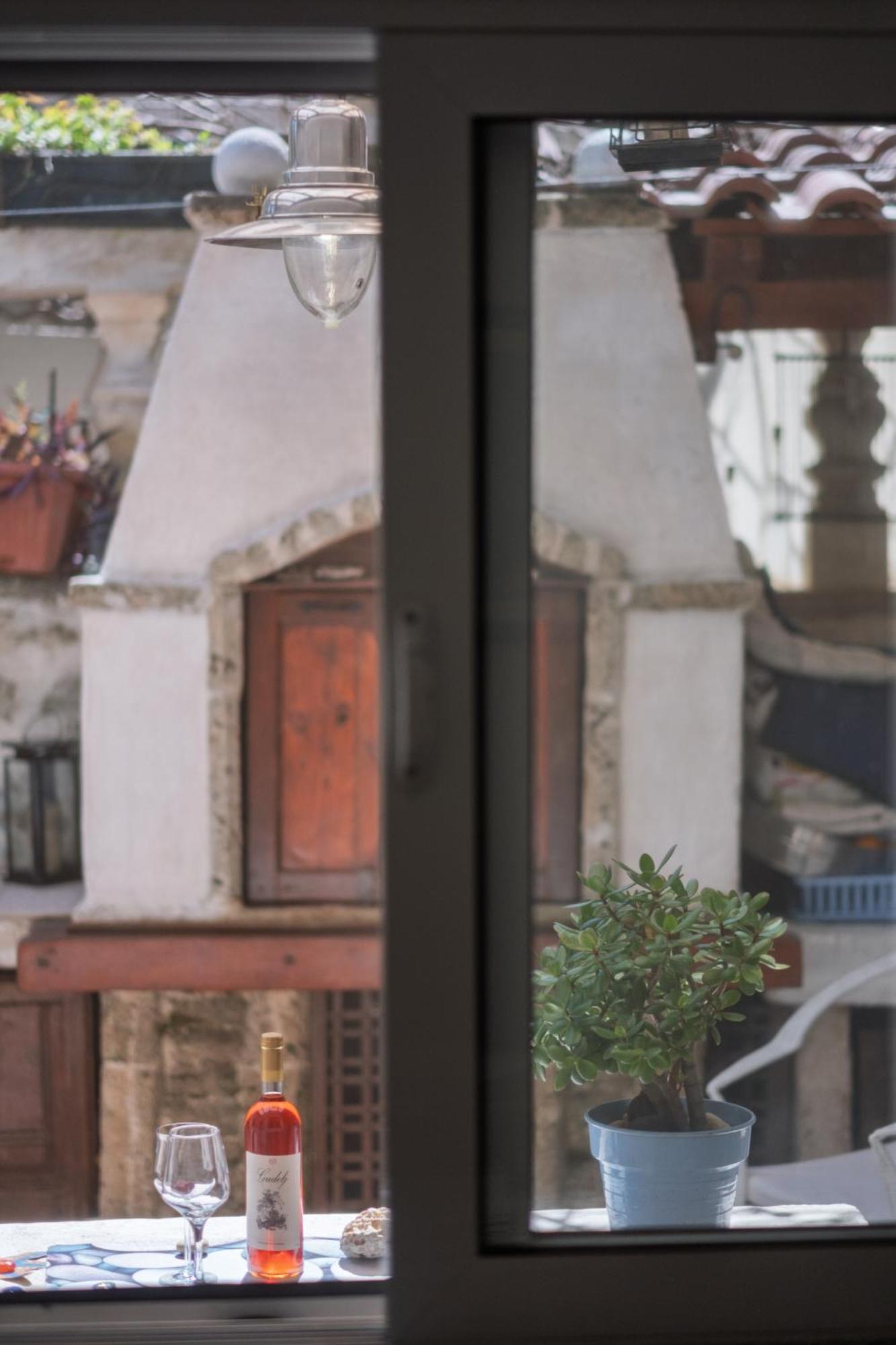 Bluemarine Rooms & Apartments Perast Esterno foto