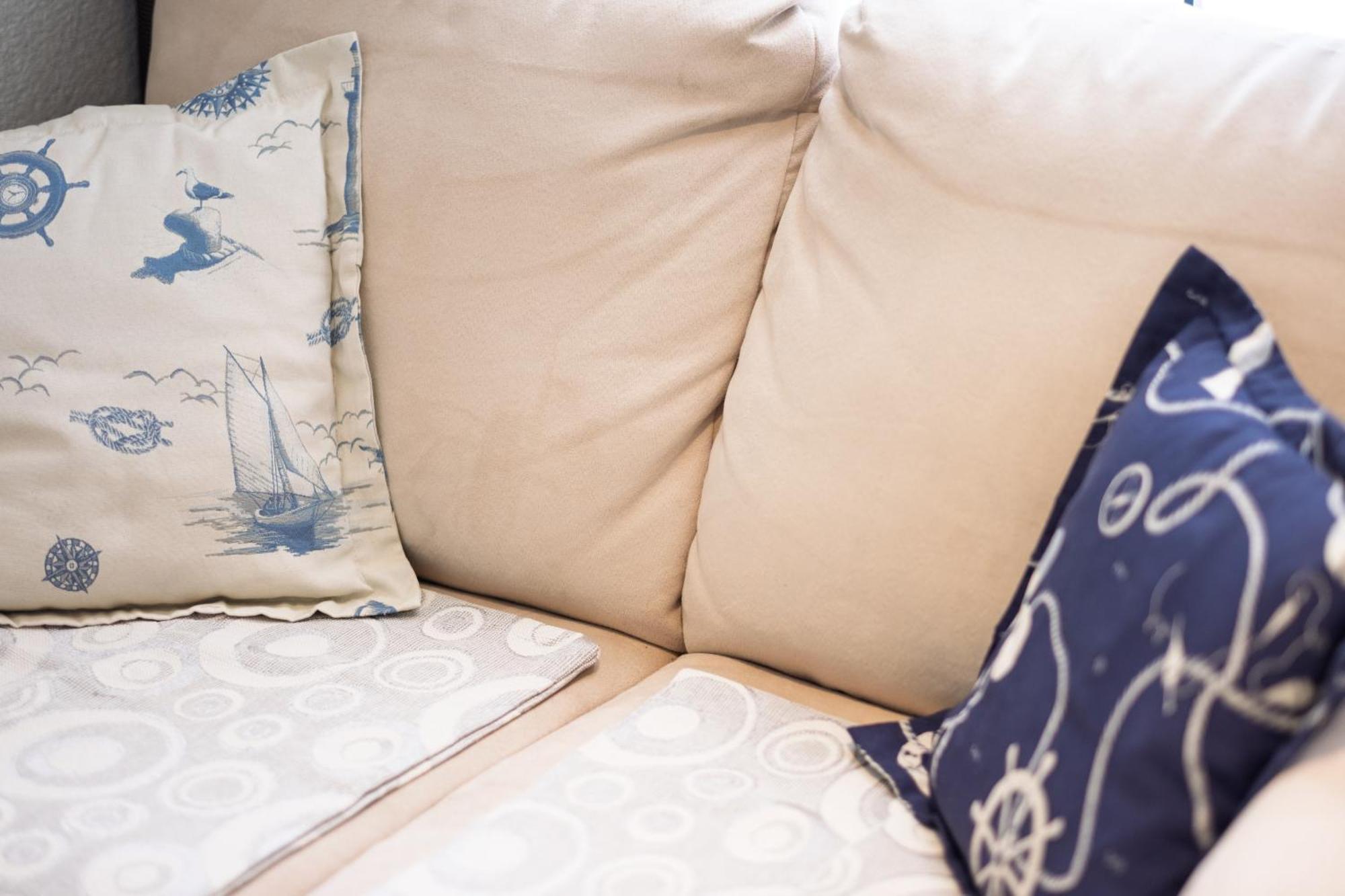 Bluemarine Rooms & Apartments Perast Esterno foto